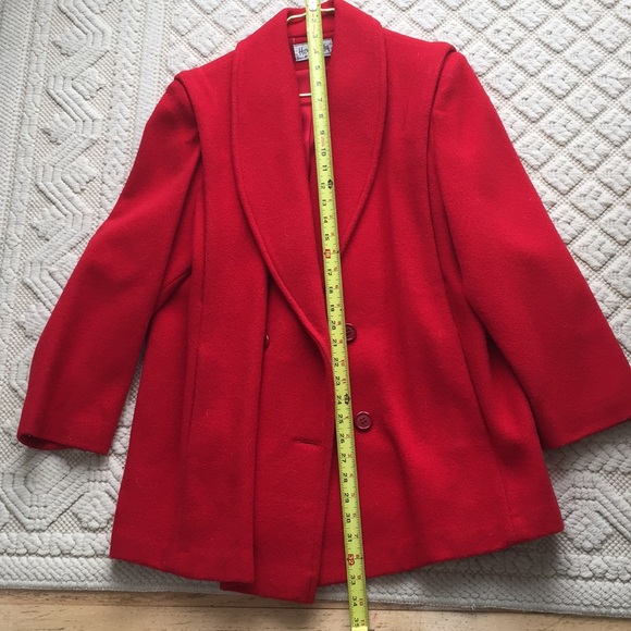 Coat - Picture 3 of 5